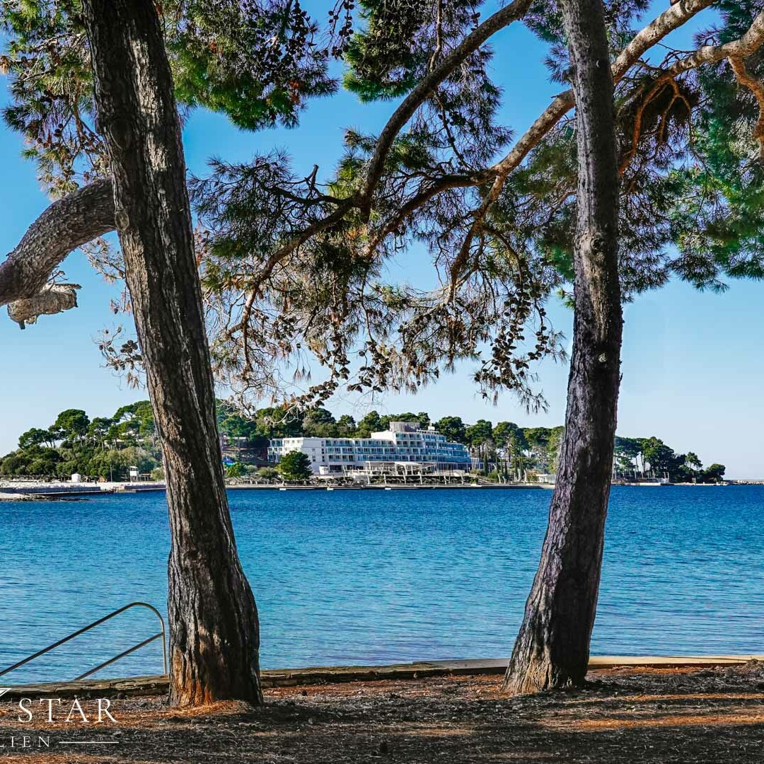 Villa mit Meerblick Porec kaufen Ausblick Insel