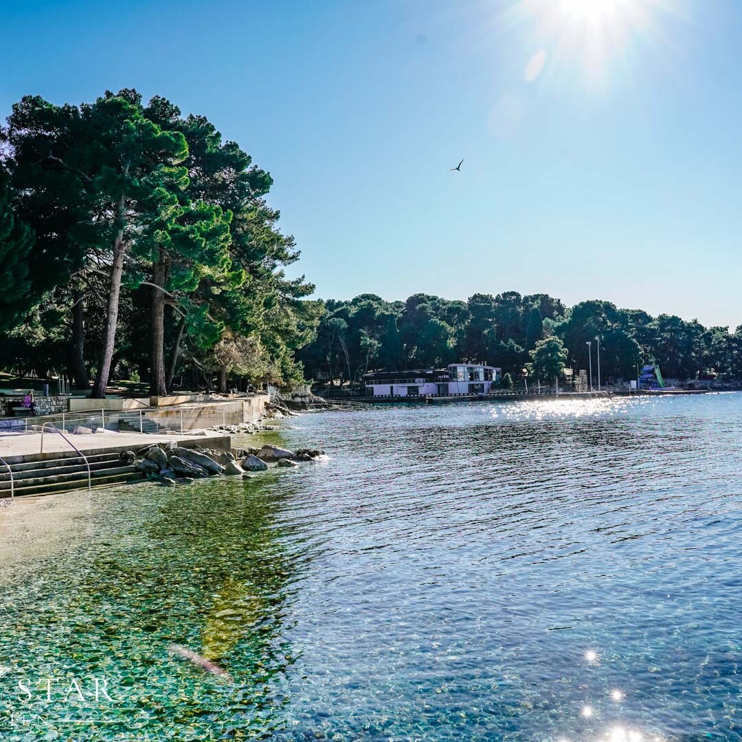 Villa mit Meerblick Porec kaufen Ausblick Bucht