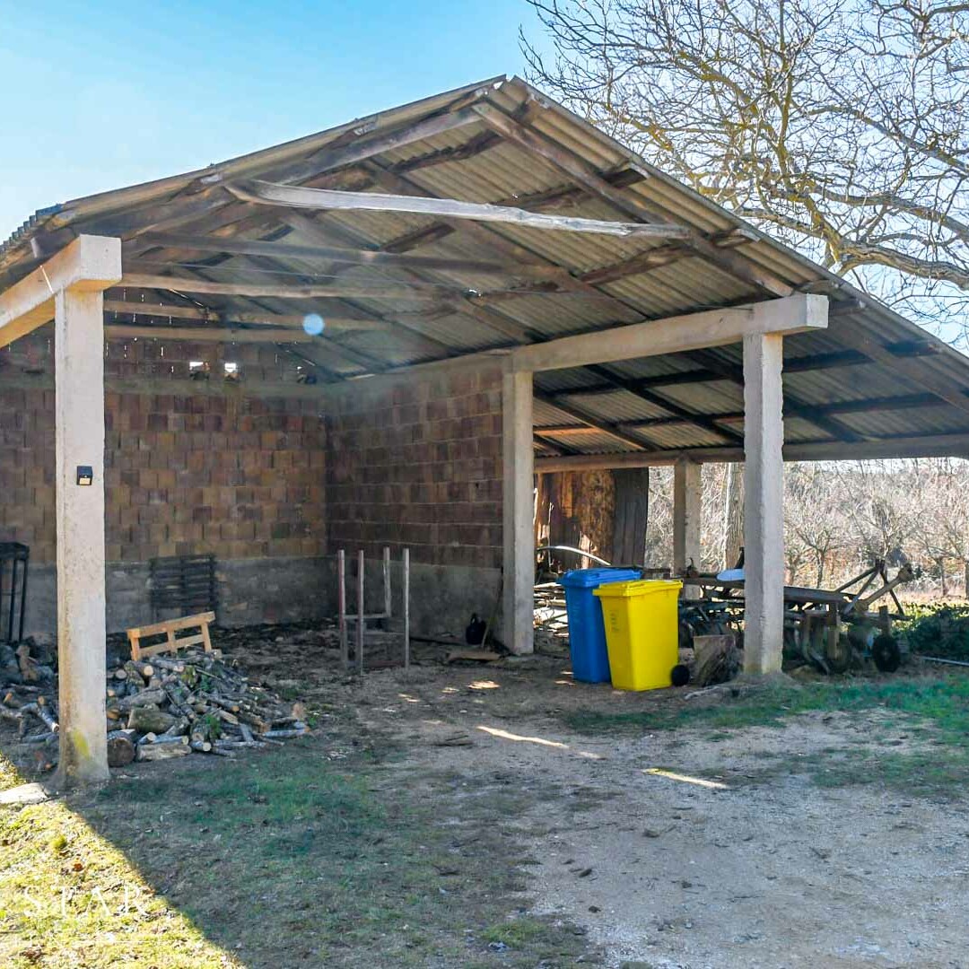 Altes Steinhaus kaufen in Istrien bei Sv. Petar u Sumi-1