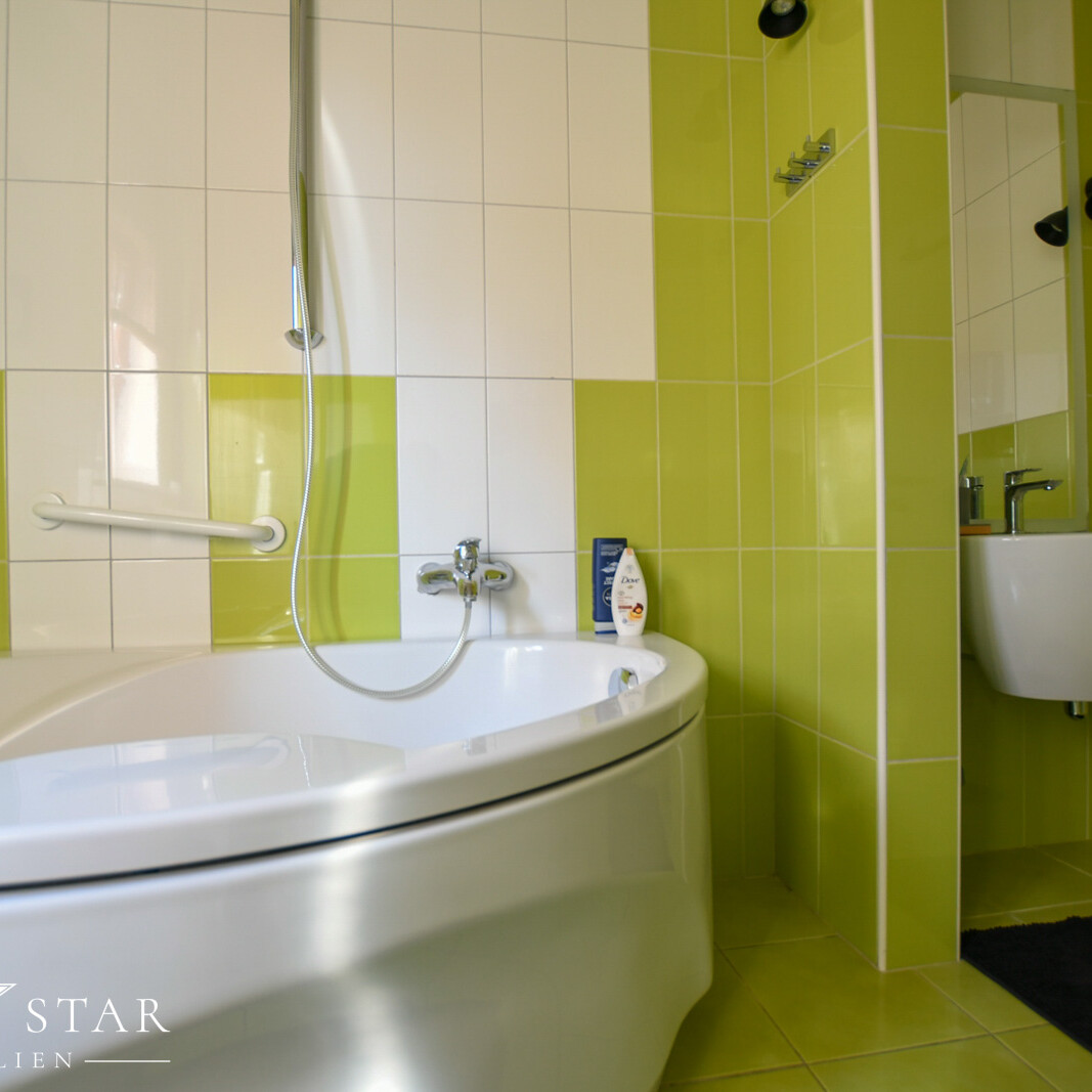 Haus freistehend mit Pool bei Porec kaufen-19