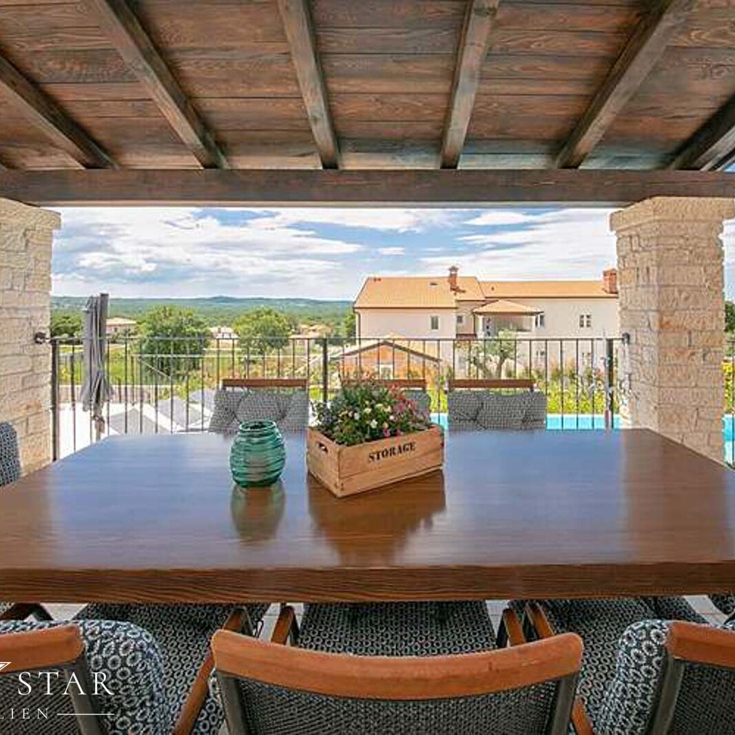 Haus mit Pool in Sveti Lovrec Istria-6