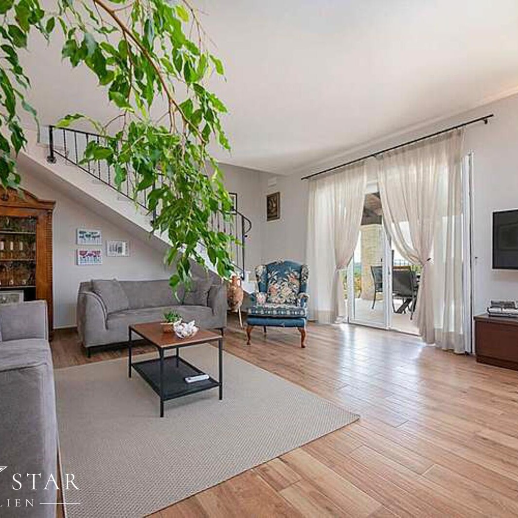 Haus mit Pool in Sveti Lovrec Istria-7