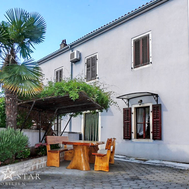 Immobilie in Vrsar Istrien Kroatien zu verkaufen- Steinhaus