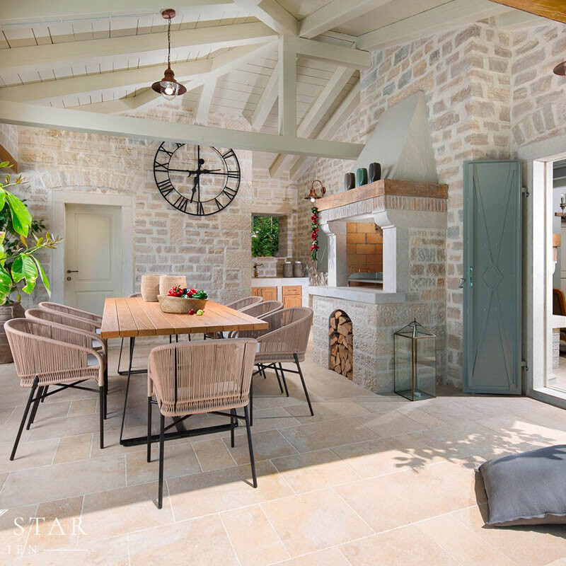 Luxusvilla mit Pool Istrien kaufen Veranda