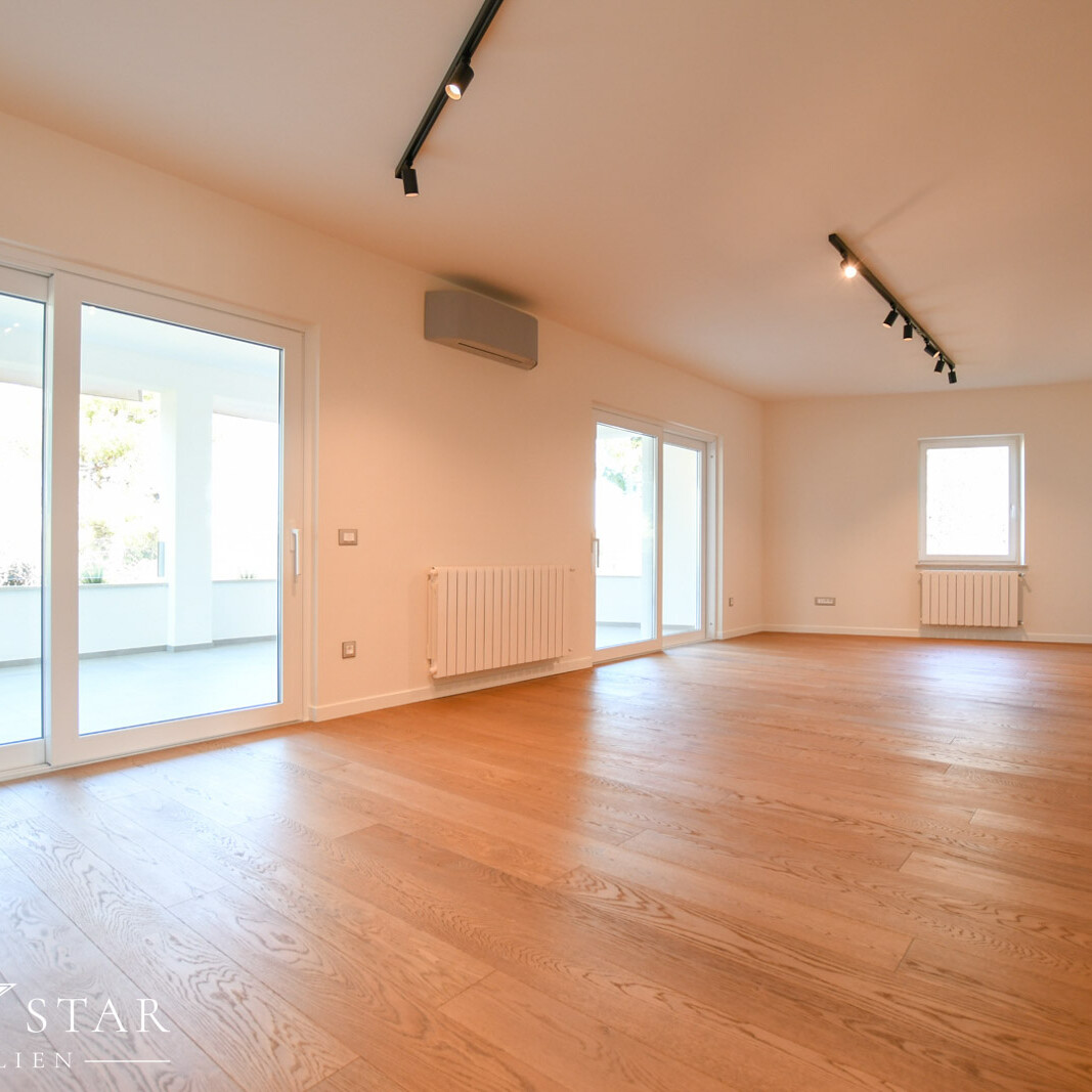 Schöne 4-Zi-Wohnung und Meerblick in Porec kaufen-13