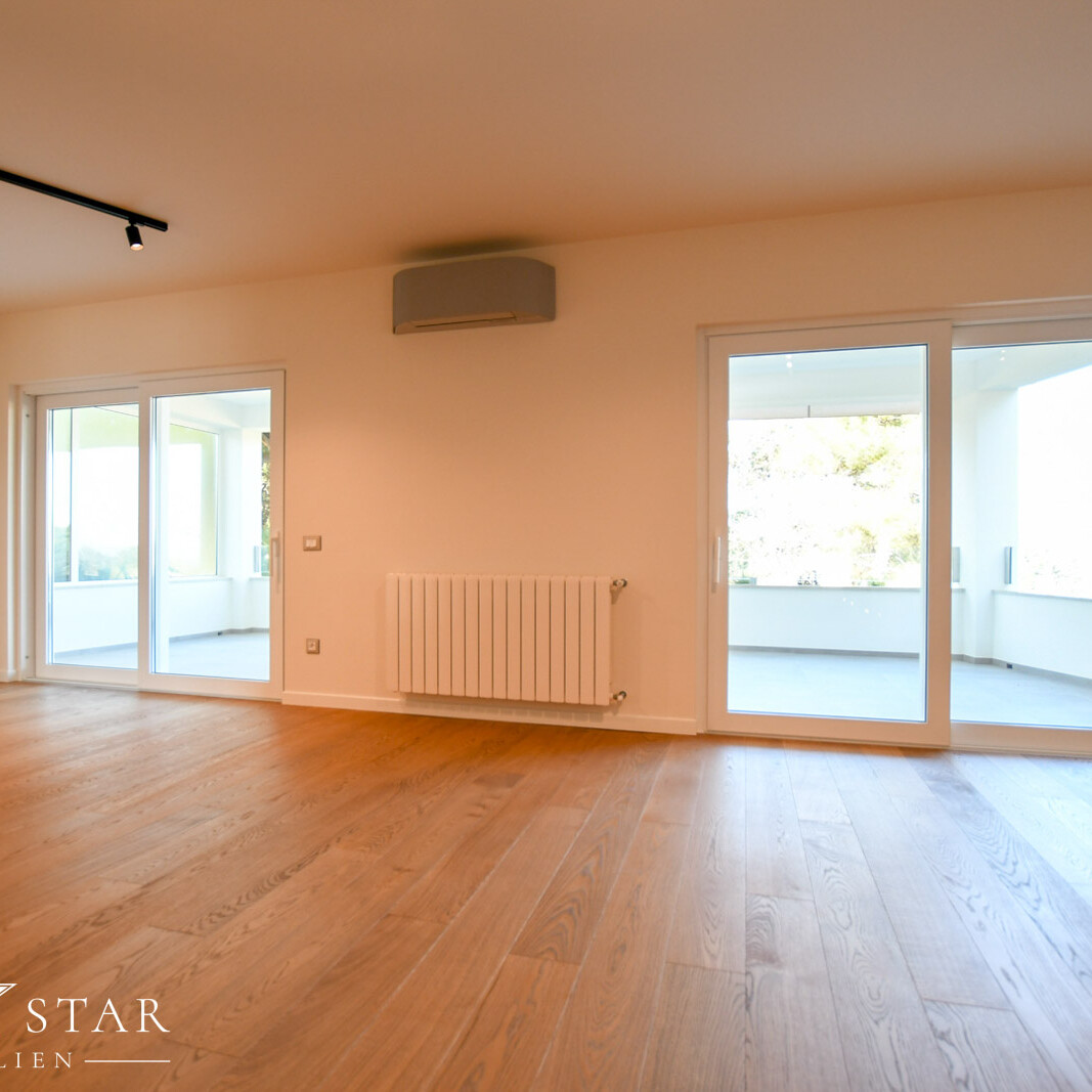 Schöne 4-Zi-Wohnung und Meerblick in Porec kaufen-17