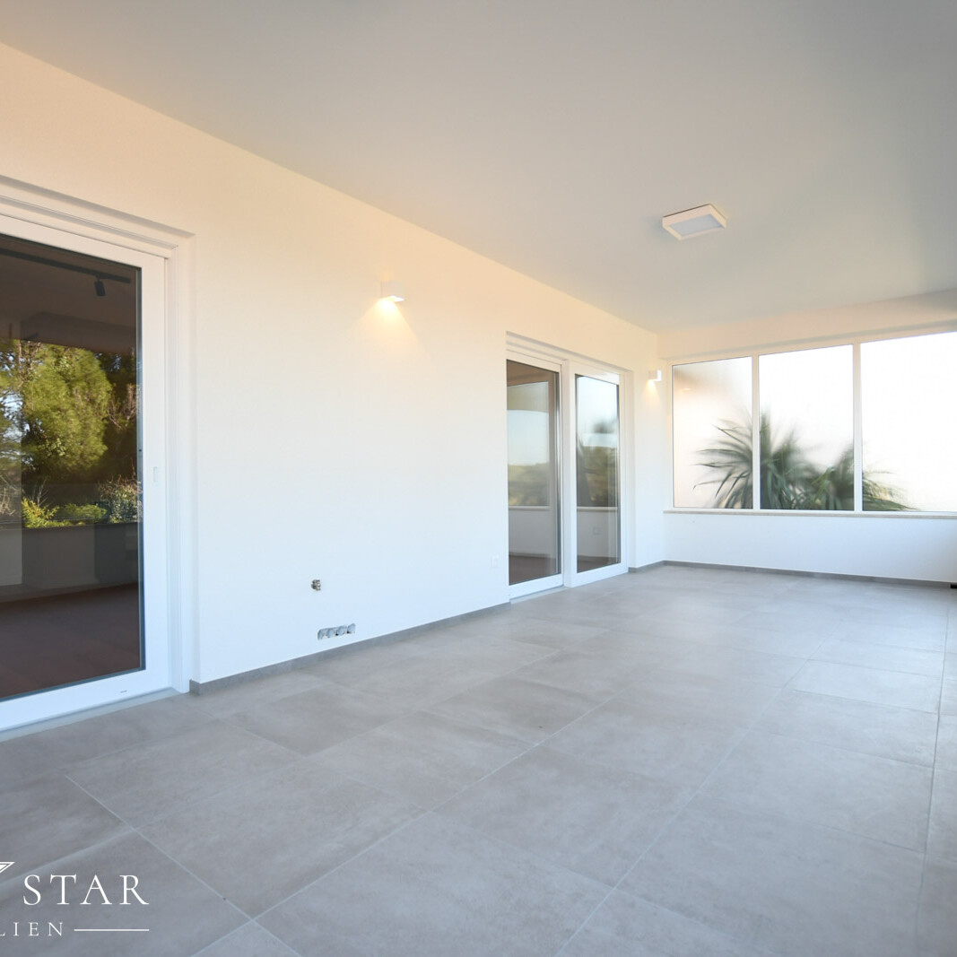 Schöne 4-Zi-Wohnung und Meerblick in Porec kaufen-20