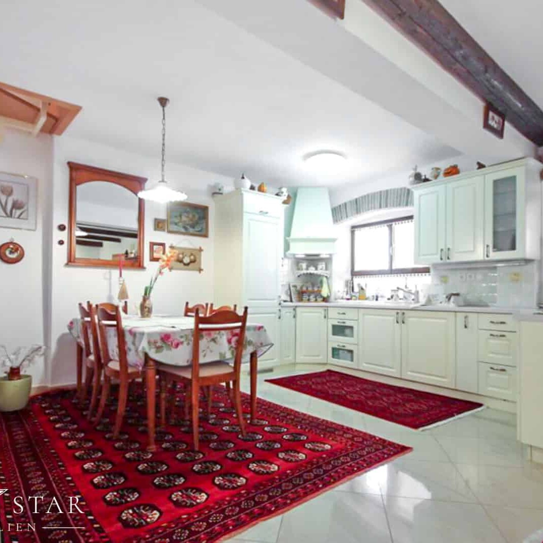 Steinhaus mit Garten und Meerblick kaufen in Porec-5