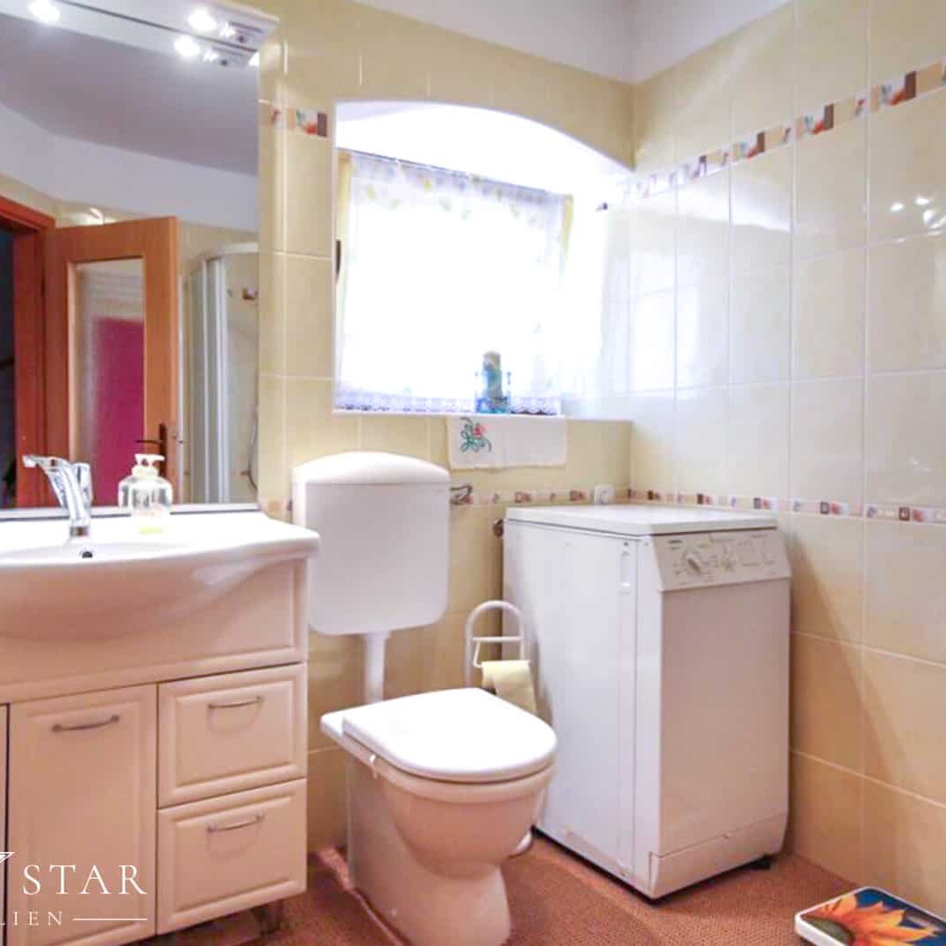 Steinhaus mit Garten und Meerblick kaufen in Porec-6