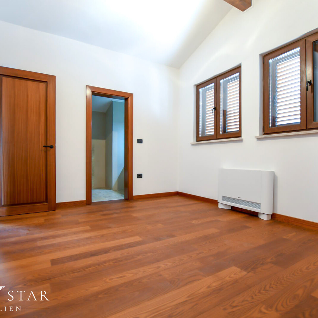 Umag Istrien Luxusimmobilie kaufen Haus am Meer-Zimmer OG