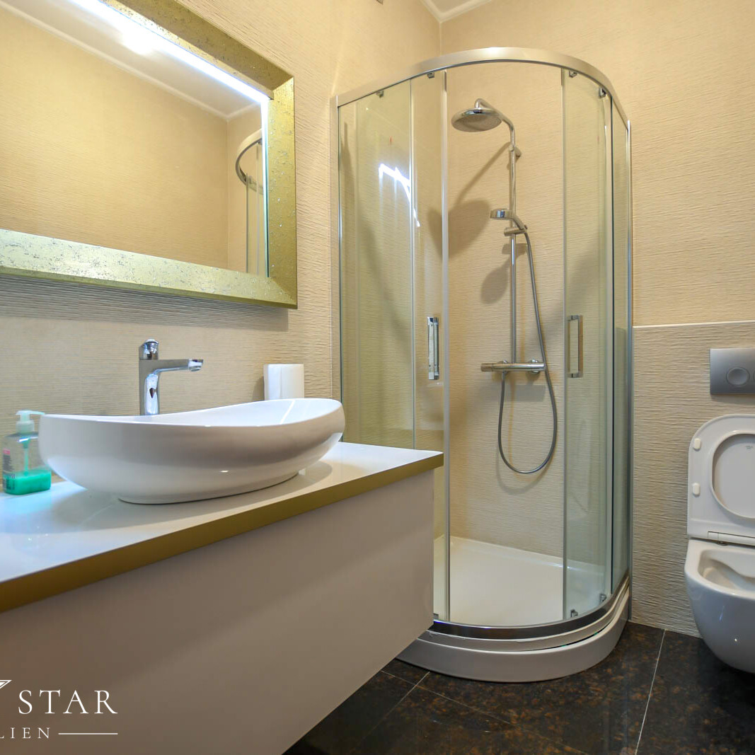 Umag Istrien Luxusimmobilie kaufen Haus am Meer-Zimmer OG 2mag Istrien Luxusimmobilie kaufen Haus am Meer - Bad 3