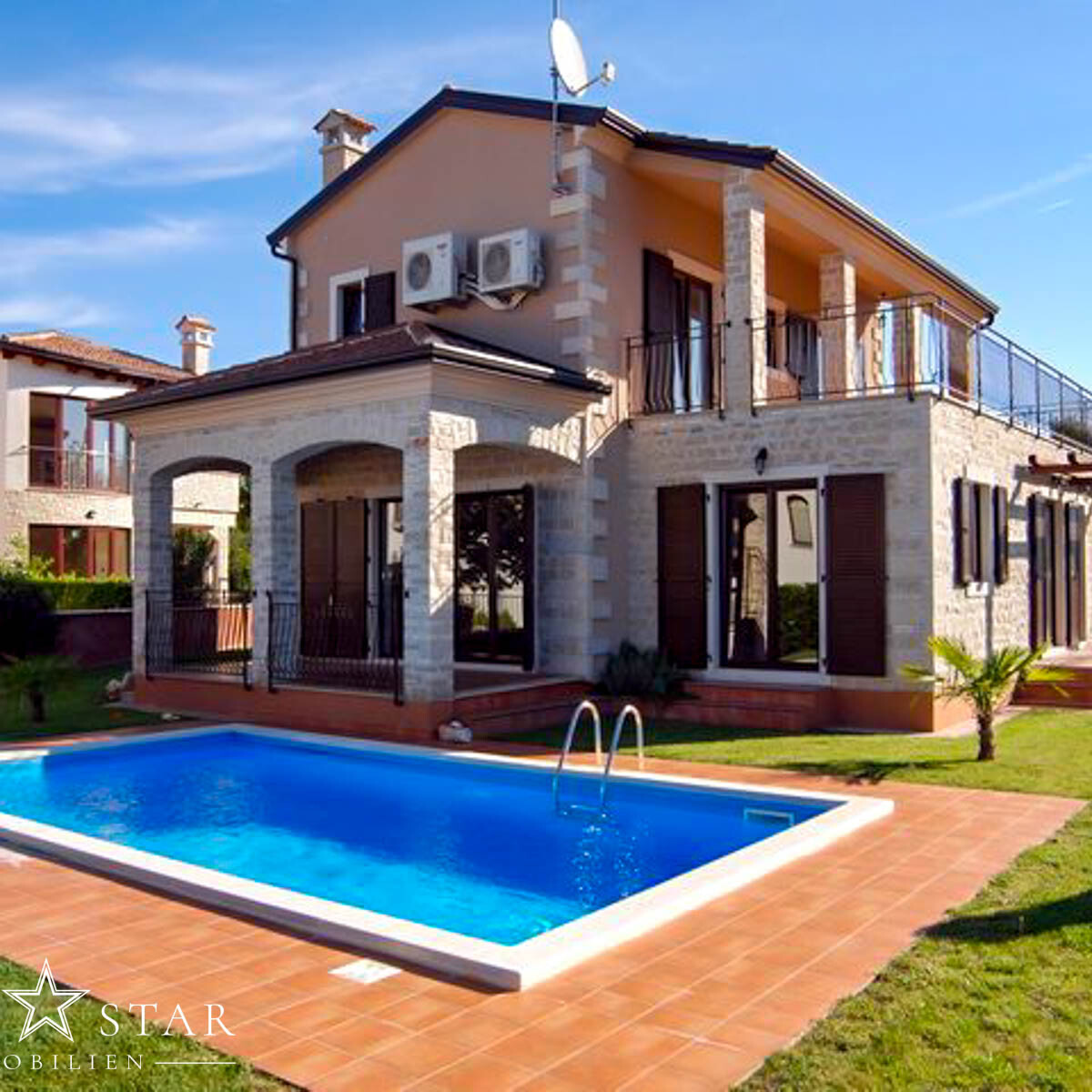Villa mit Pool in Tar bei Porec Istrien kaufen-2