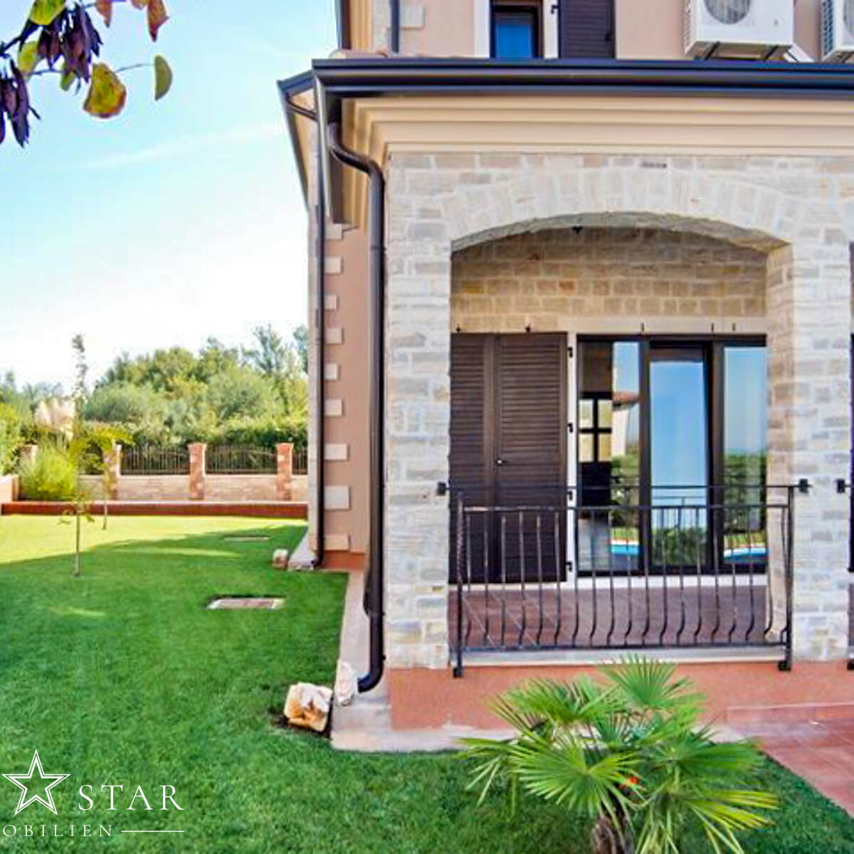 Villa mit Pool in Tar bei Porec Istrien kaufen-4