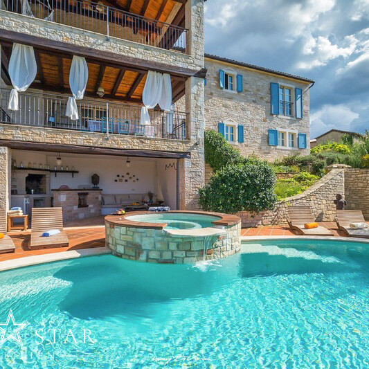 Einzigartige Steinvilla mit Pool zu verkaufen, Umgebung von Poreč-27