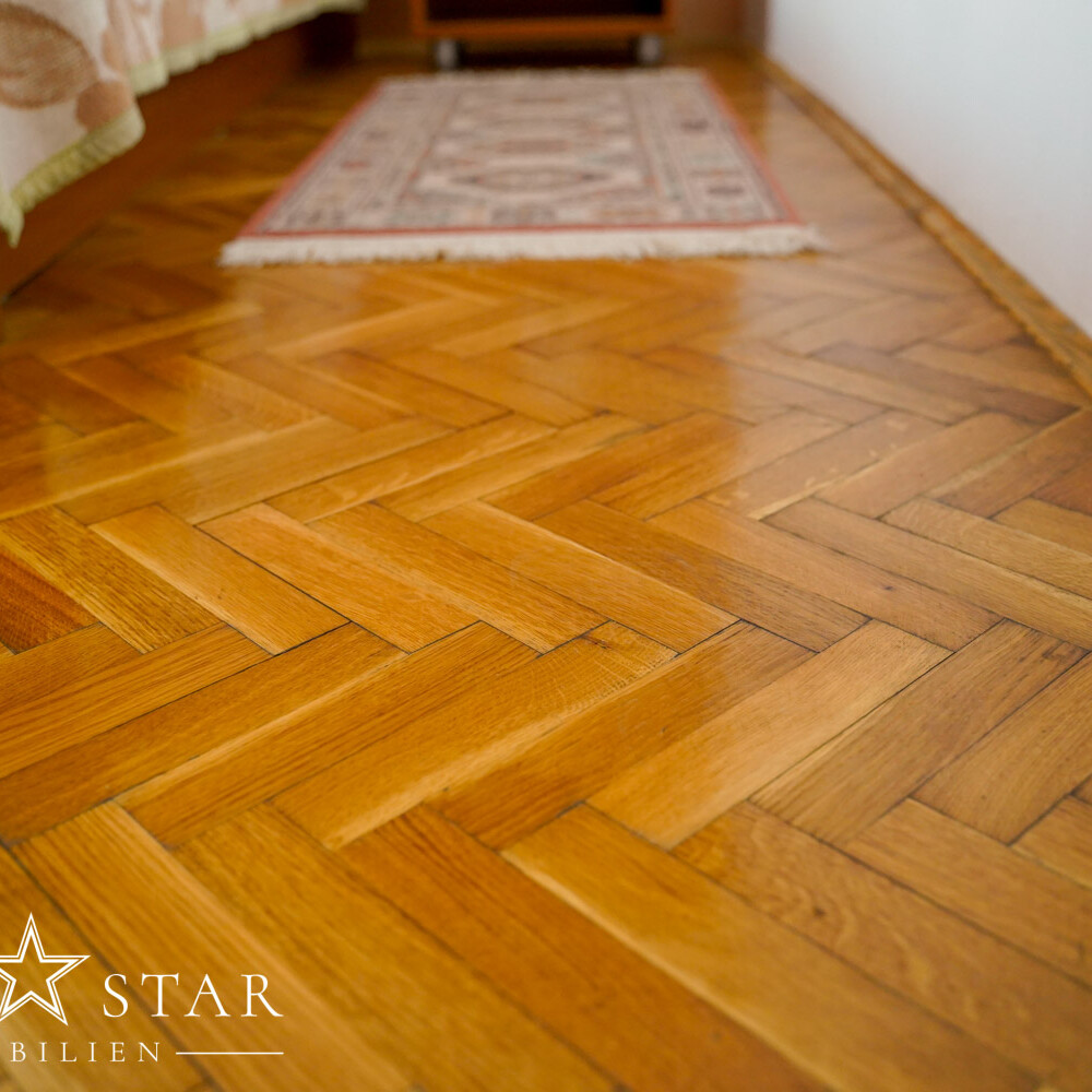 Großes Haus mit Garten in Porec kaufen