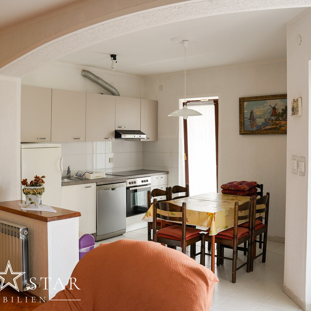 Großes Haus mit Garten in Porec kaufen