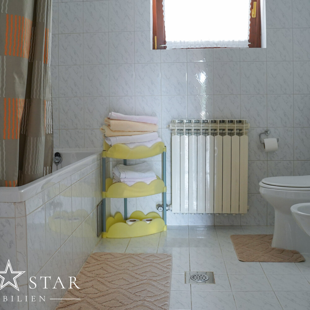 Großes Haus mit Garten in Porec kaufen