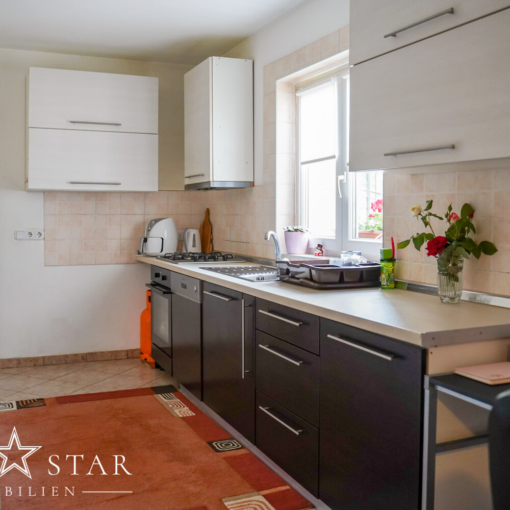 Großes Haus mit Garten in der Nähe von Porec kaufen