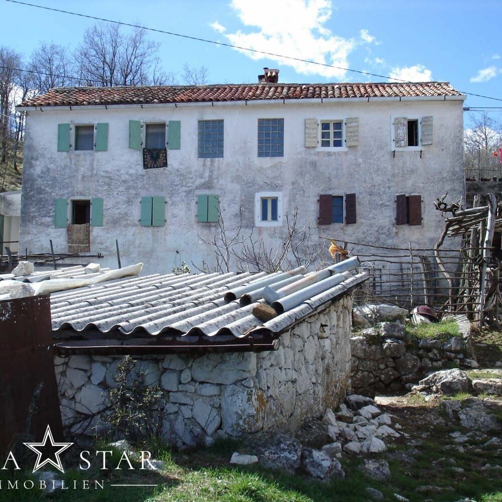 Altes Steinhaus mit Meerblick in Kroatien kaufen