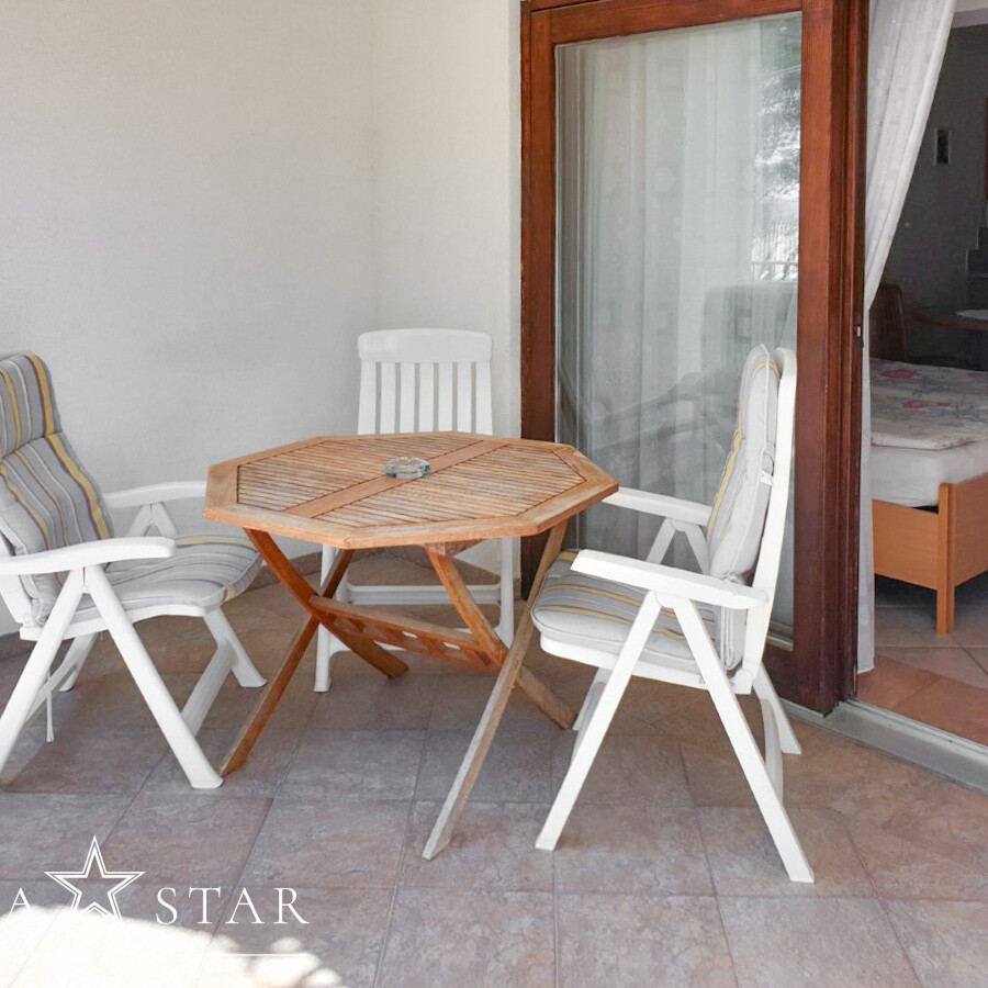 Apartmenthaus 2. Reihe zum Strand zu verkaufen, Rovinj-9