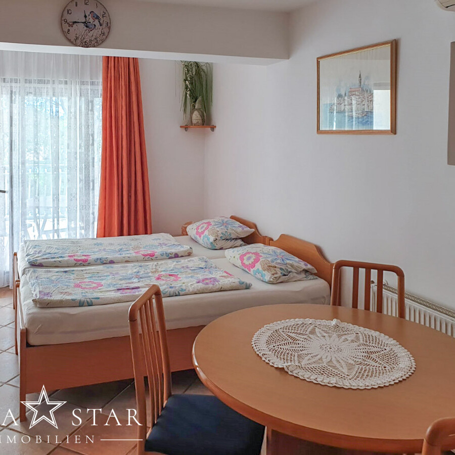 Apartmenthaus 2. Reihe zum Strand zu verkaufen, Rovinj