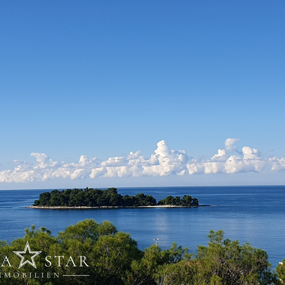 Apartmenthaus 2. Reihe zum Strand zu verkaufen, Rovinj