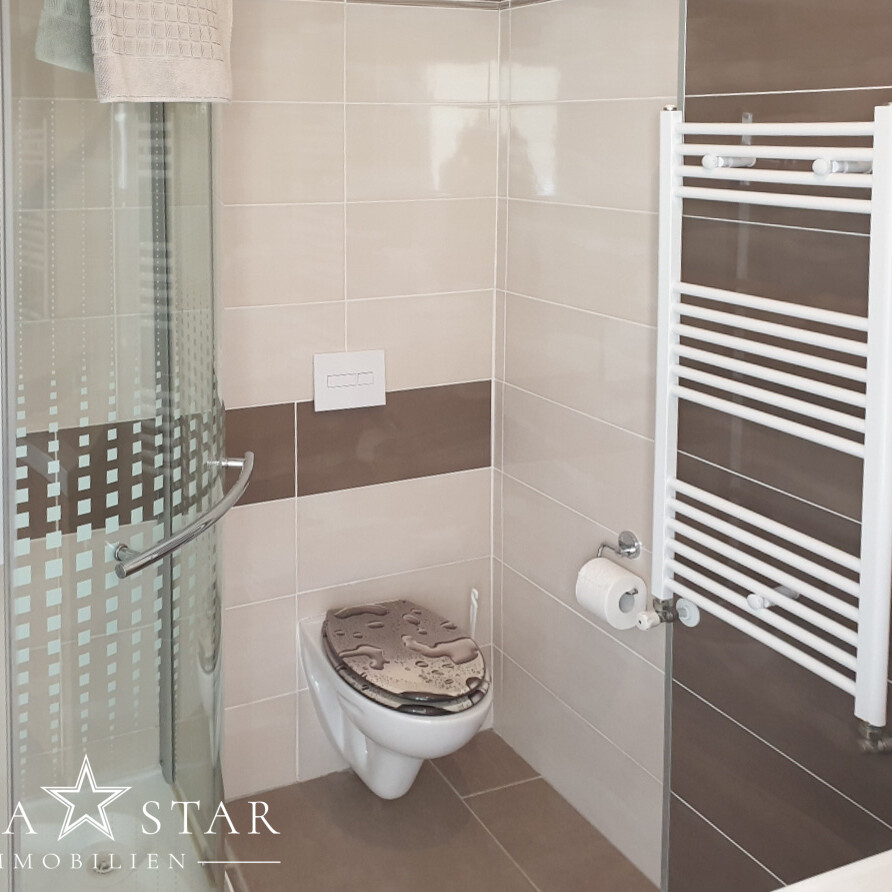 Apartmenthaus 2. Reihe zum Strand zu verkaufen, Rovinj