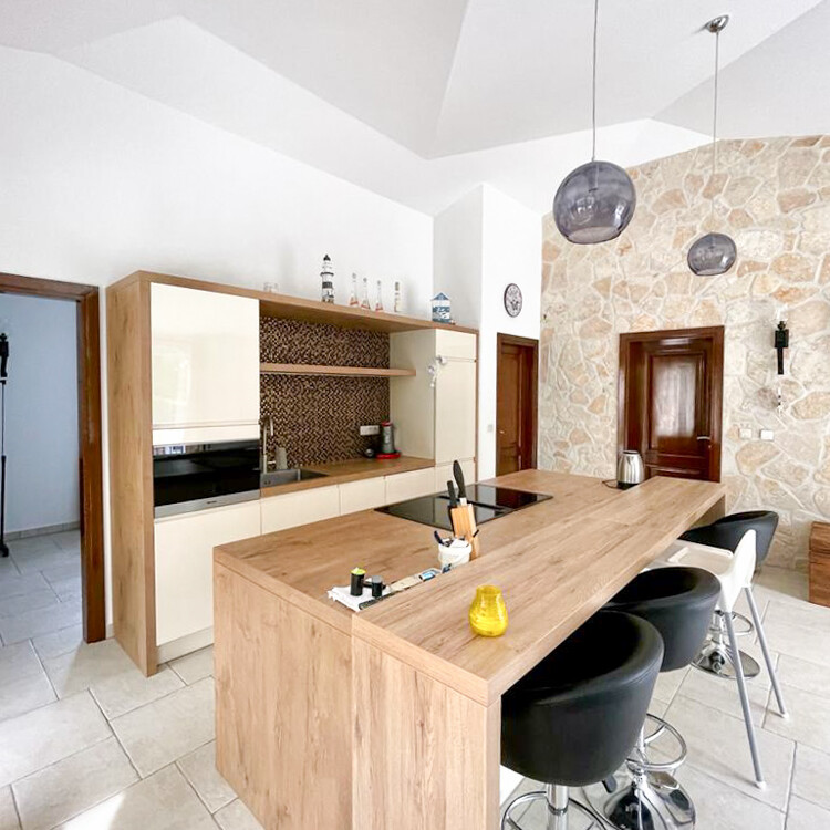 Villa mit Pool in Porec kaufen