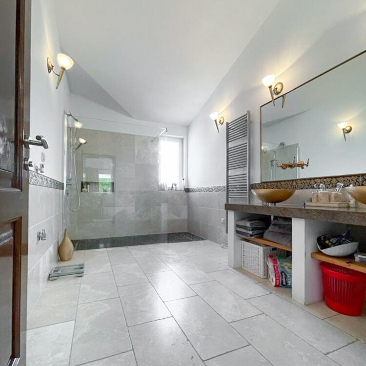 Villa mit Pool in Porec kaufen