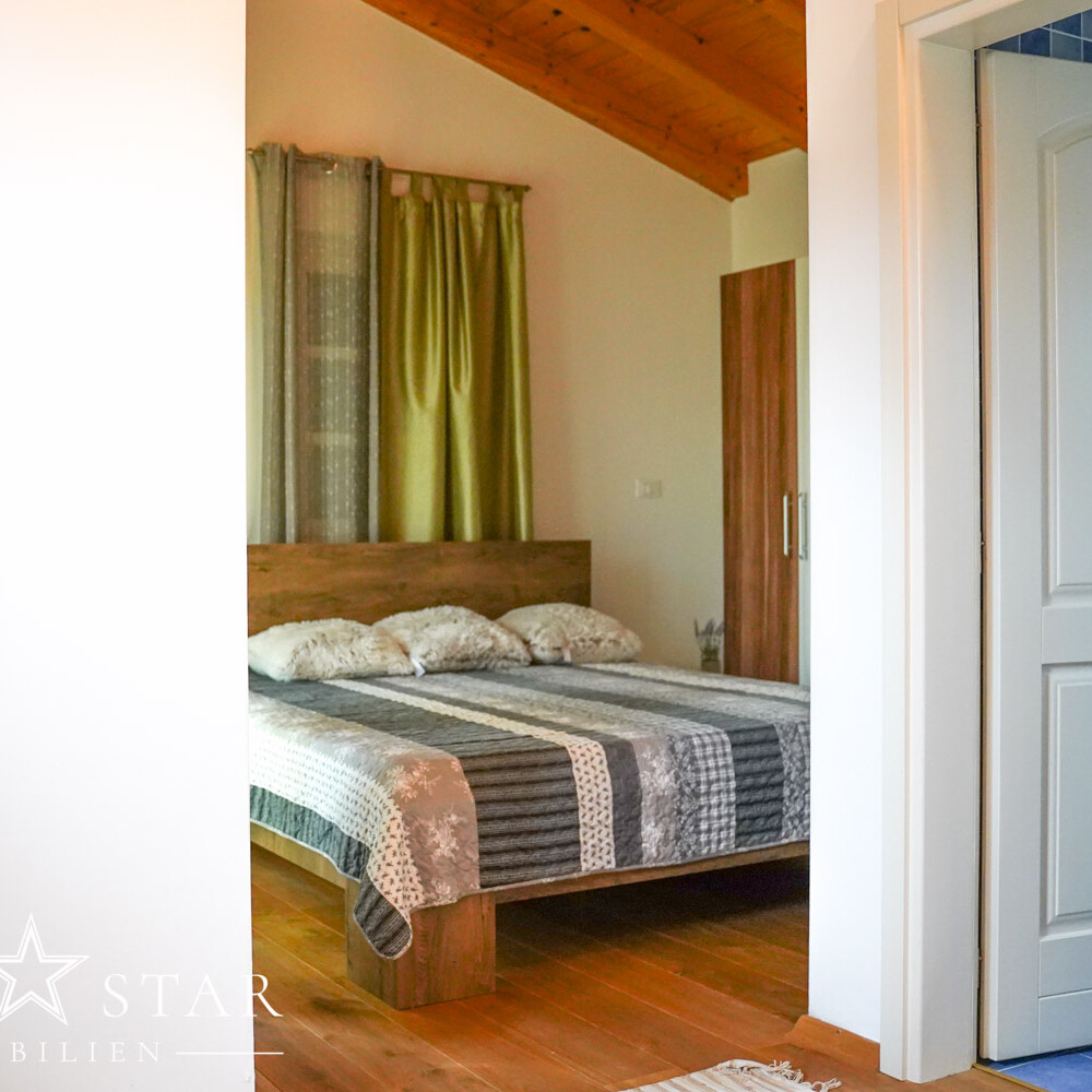 Villa mit Pool in Porec kaufen