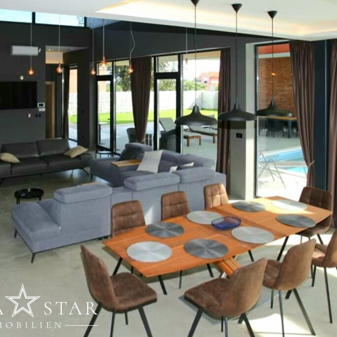 Moderne Luxusvilla in Liznjan Kroatien Istrien kaufen