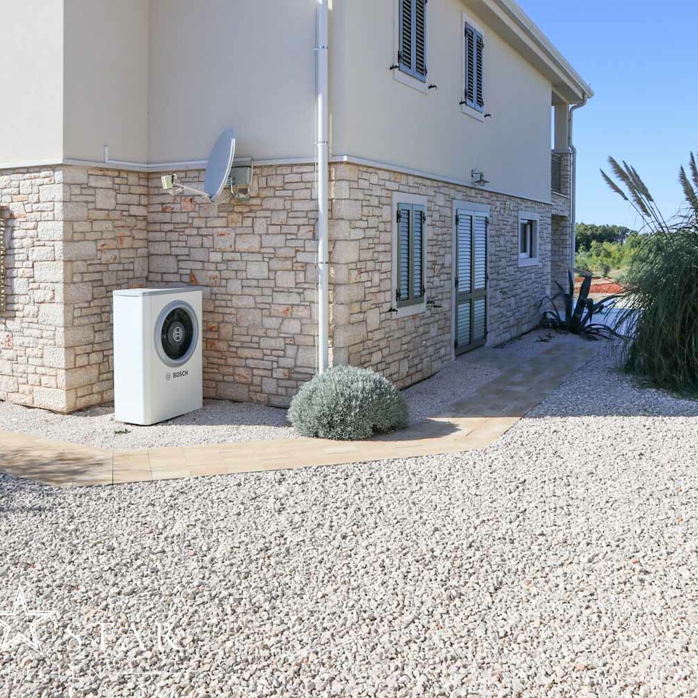 Neubau Villa mit Pool in Kroatien Istrien kaufen