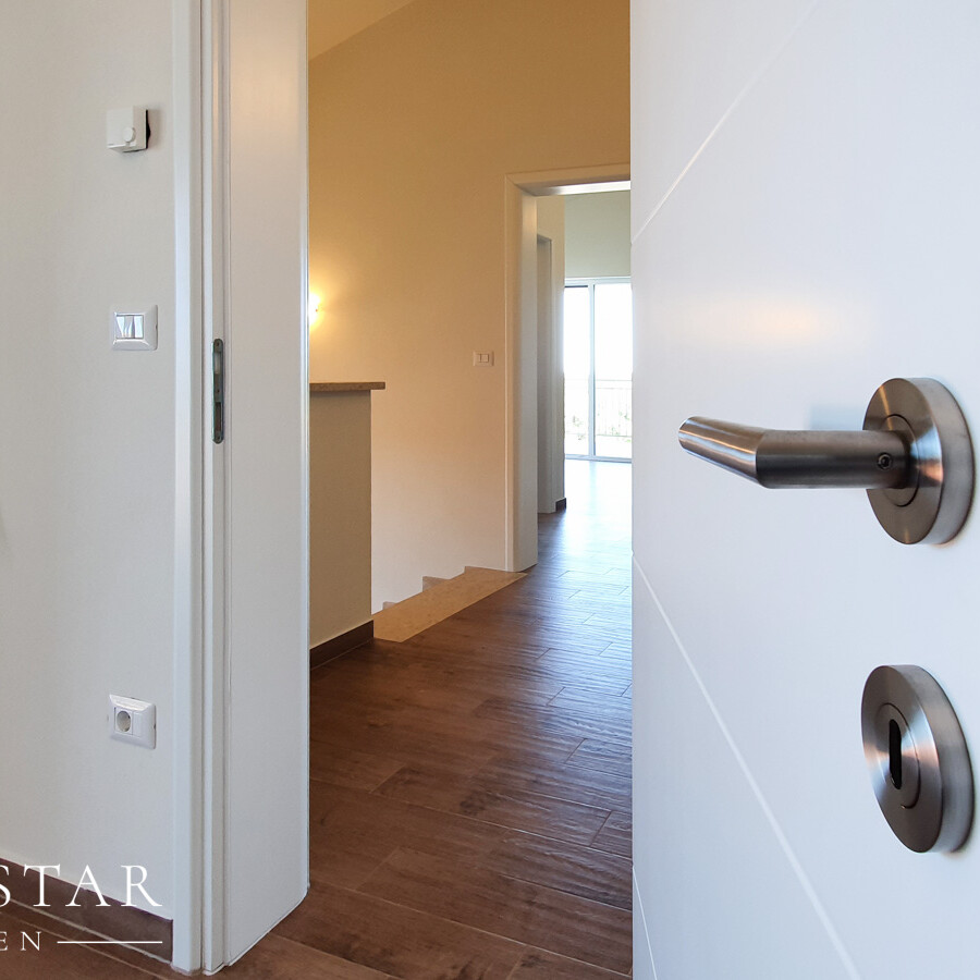 Neubau Villa mit Pool in Kroatien Istrien kaufen