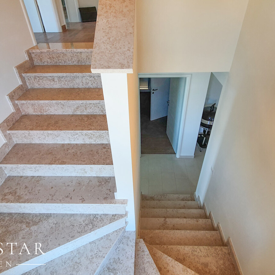 Neubau Villa mit Pool in Kroatien Istrien kaufen