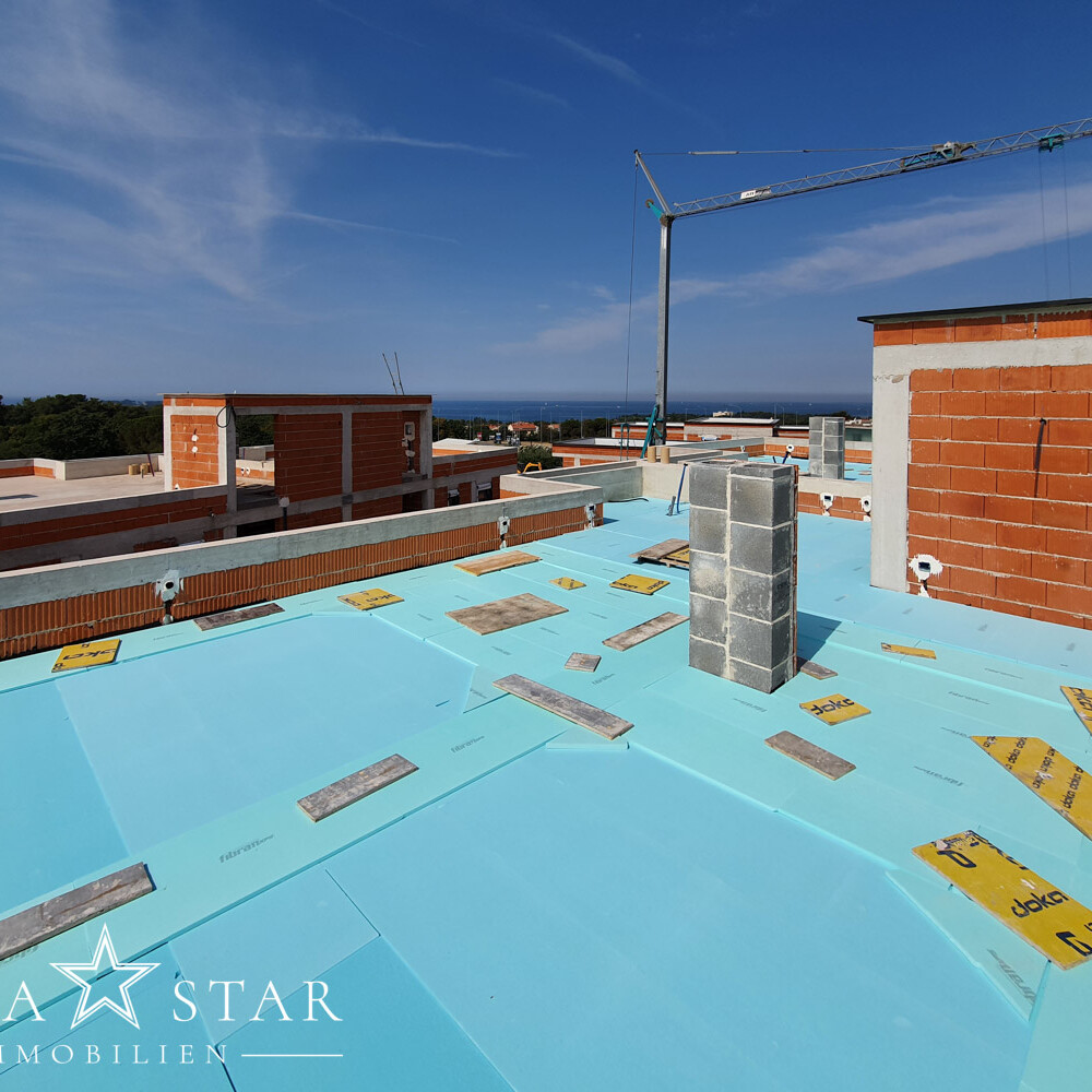 Neubau Wohnung mit Dachterrasse und Meerblick Porec