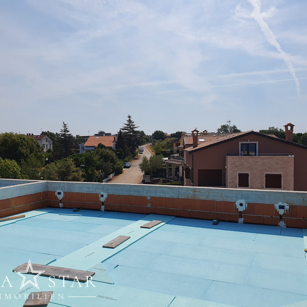 Neubau Wohnung mit Dachterrasse und Meerblick Porec