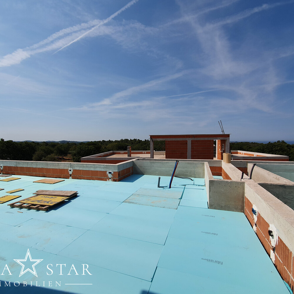 Neubau Wohnung mit Dachterrasse und Meerblick Porec
