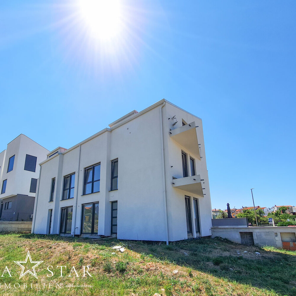 Doppelhaushälfte in Funtana zu verkaufen