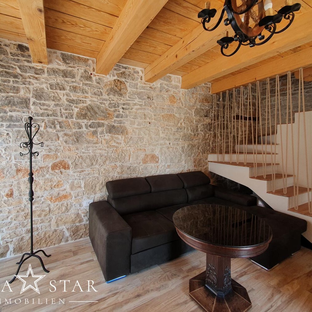 Renoviertes Steinhaus in Istrien zu verkaufen